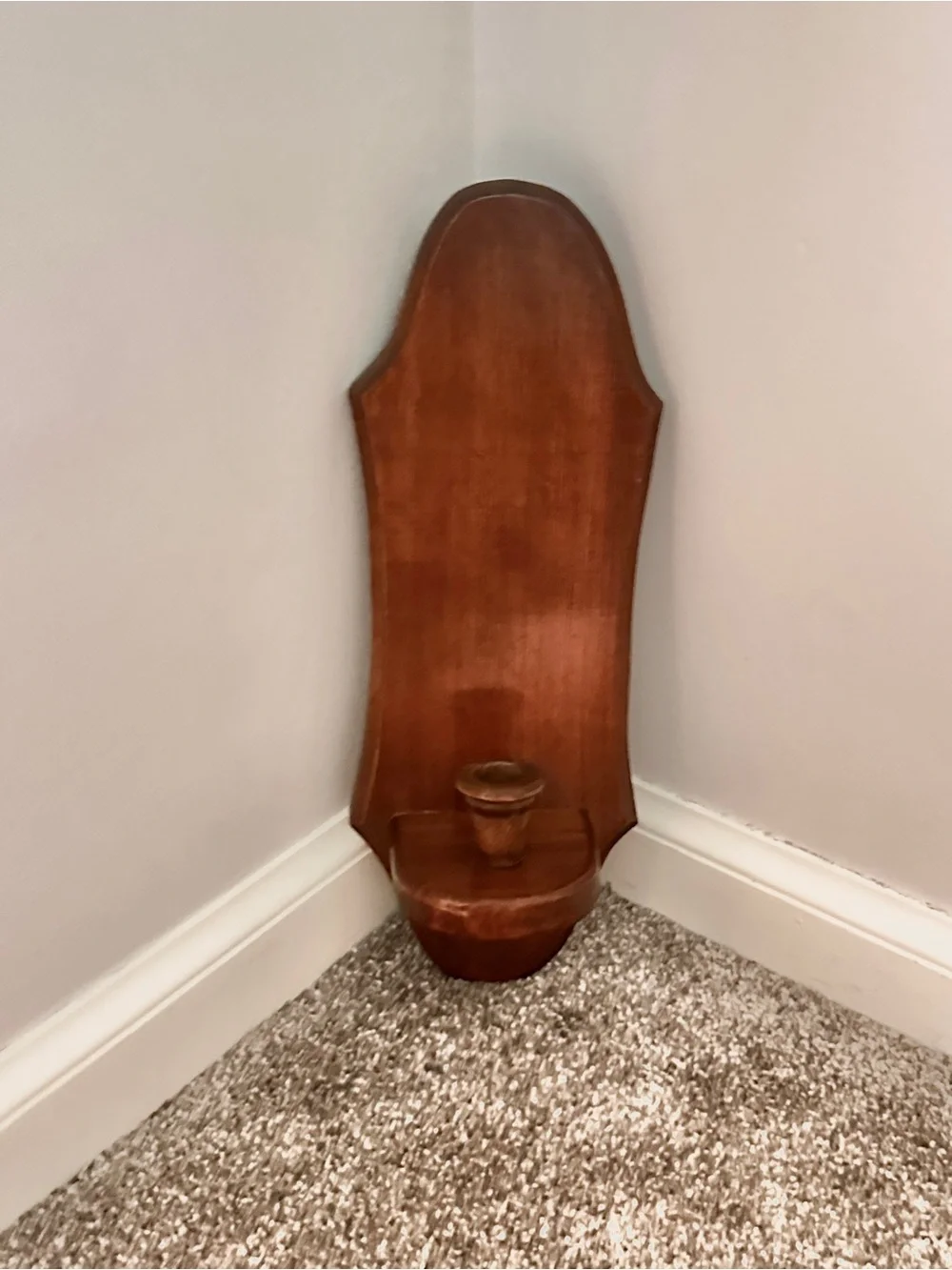 Vtg wood candle sconce with curved edge